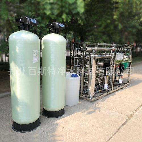 在完全封閉的狀態下灌入產品容器內